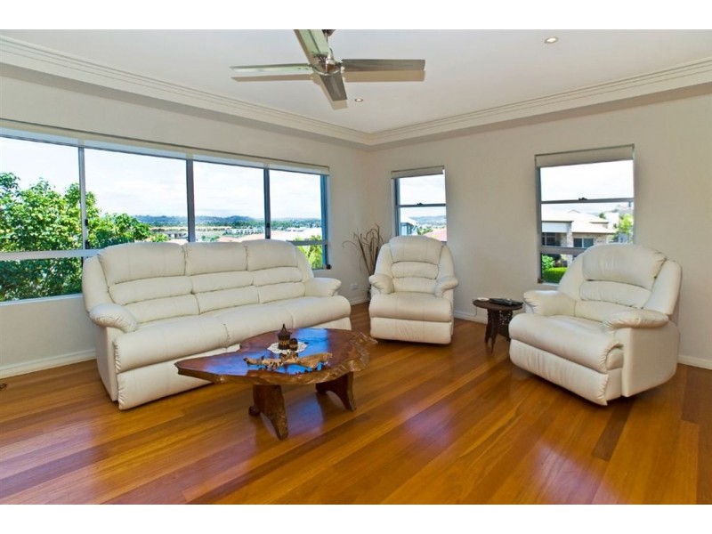 4/22 Winton Tce, Varsity Lakes QLD 4227