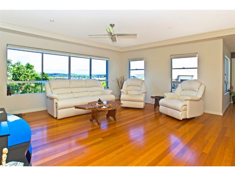 4/22 Winton Tce, Varsity Lakes QLD 4227