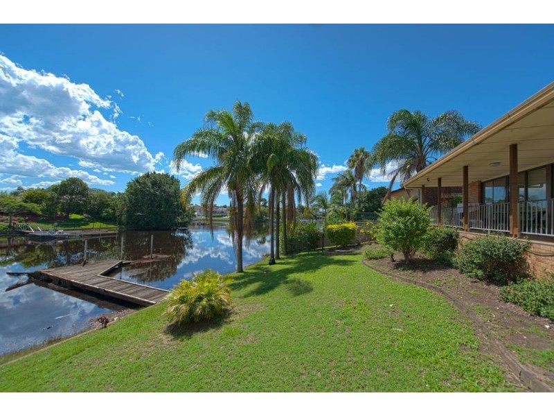 29 Witt Ave, Carrara QLD 4211