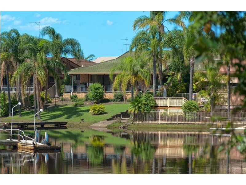 29 Witt Ave, Carrara QLD 4211