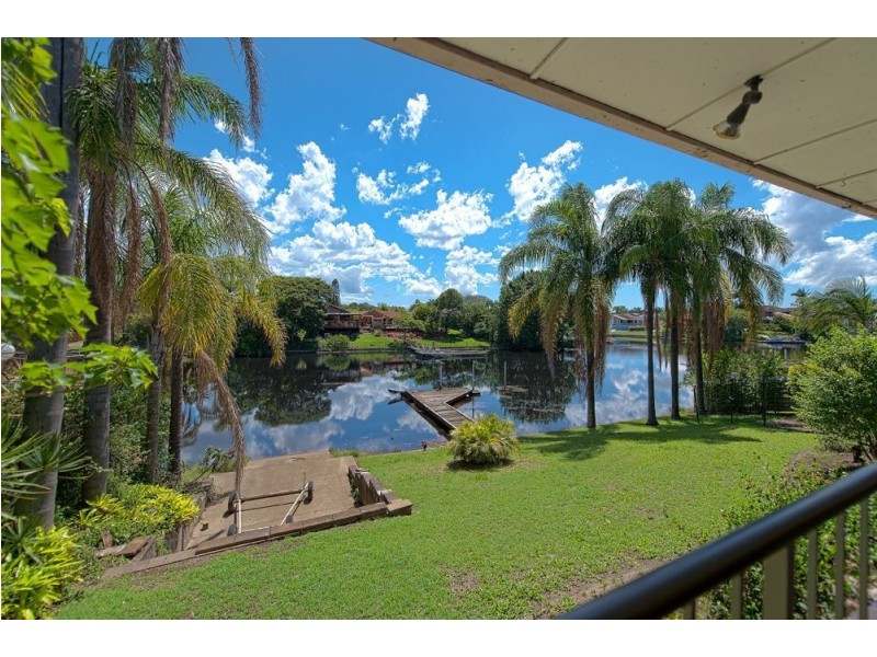 29 Witt Ave, Carrara QLD 4211