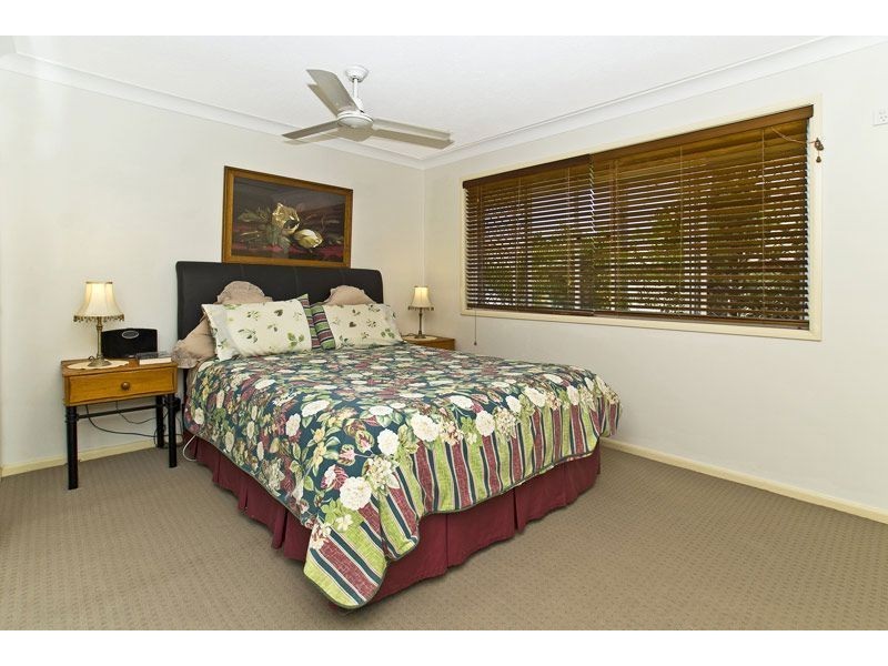 25/20 St Kevins Ave, Benowa QLD 4217