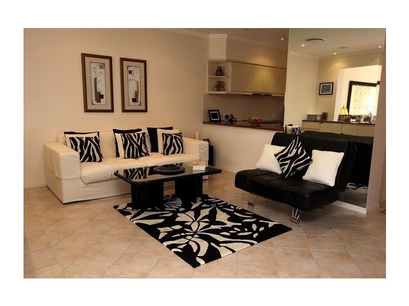 29 Vespa Crescent, Surfers Paradise QLD 4217