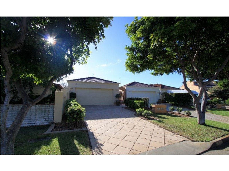 29 Vespa Crescent, Surfers Paradise QLD 4217