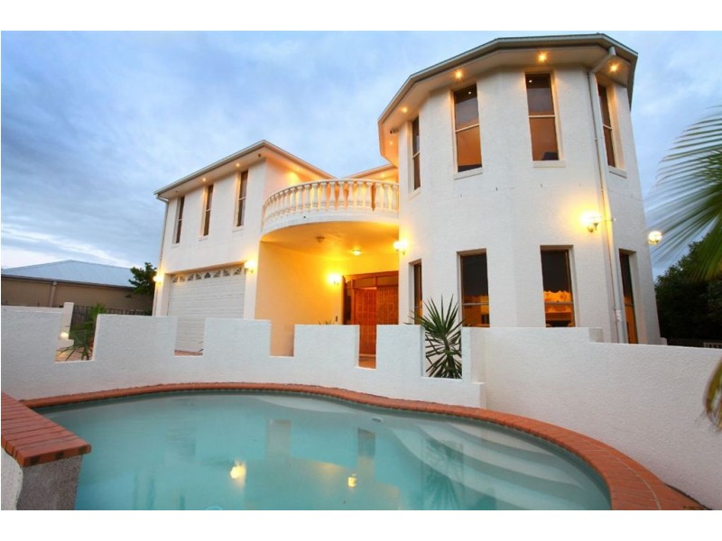 7 Mercure Place, Highland Park QLD 4211