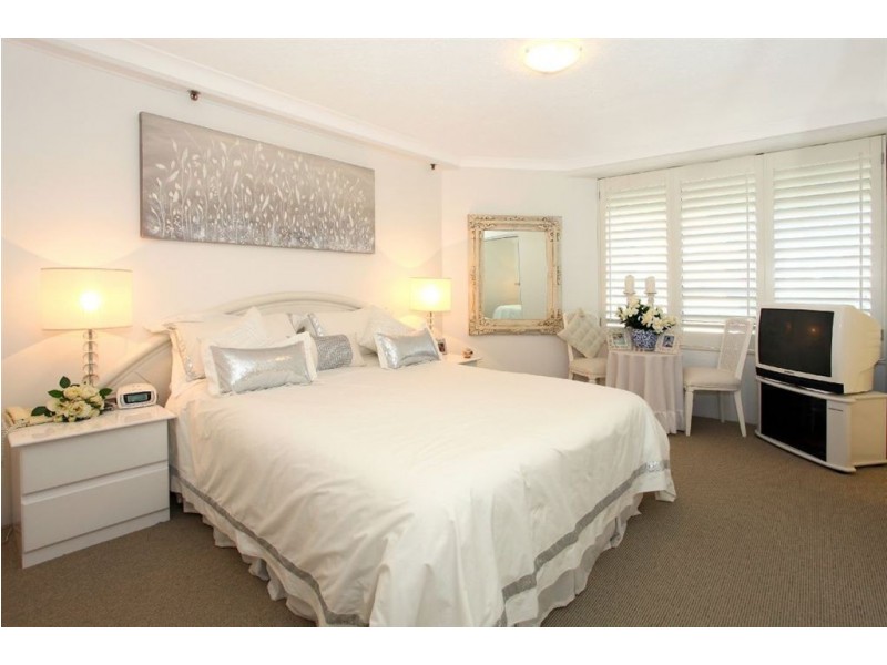 605/5 Enderley Avenue, Surfers Paradise QLD 4217