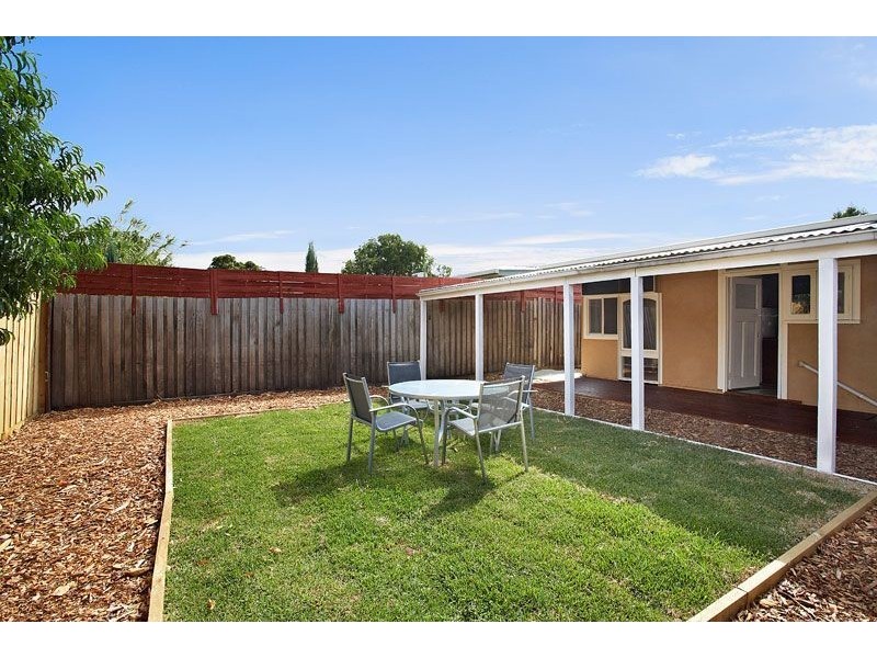 2/36 Cooper Street, Epping VIC 3076