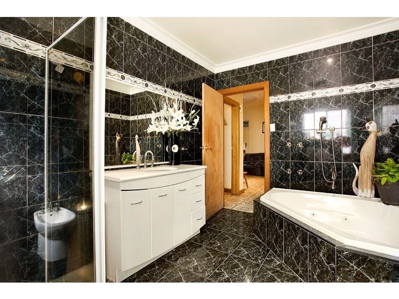 15 Capulet Street, Moonee Ponds VIC 3039