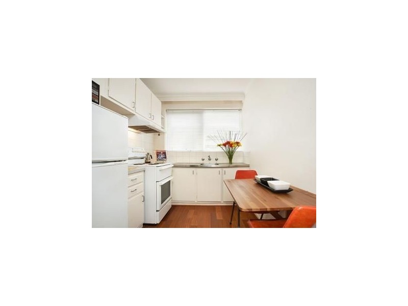 2/26 Wilmoth, Northcote VIC 3070