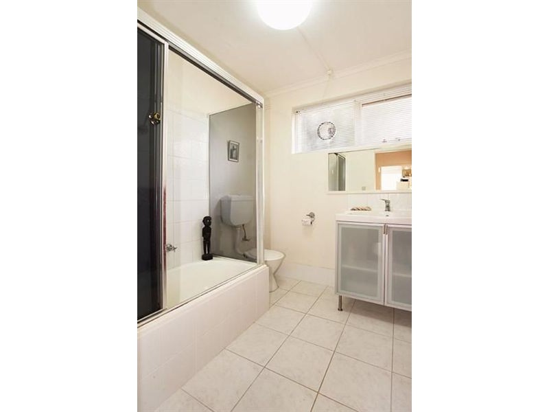 2/26 Wilmoth, Northcote VIC 3070