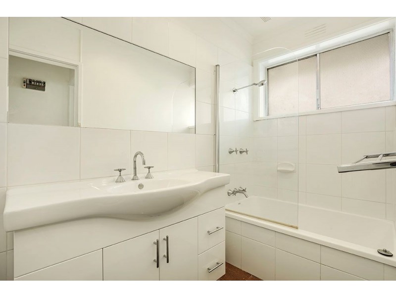 8/45 Collins Street, Thornbury VIC 3071