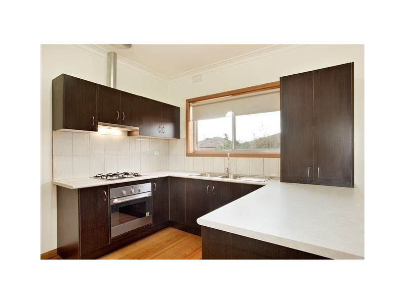 19 Heather Avenue, Thomastown VIC 3074