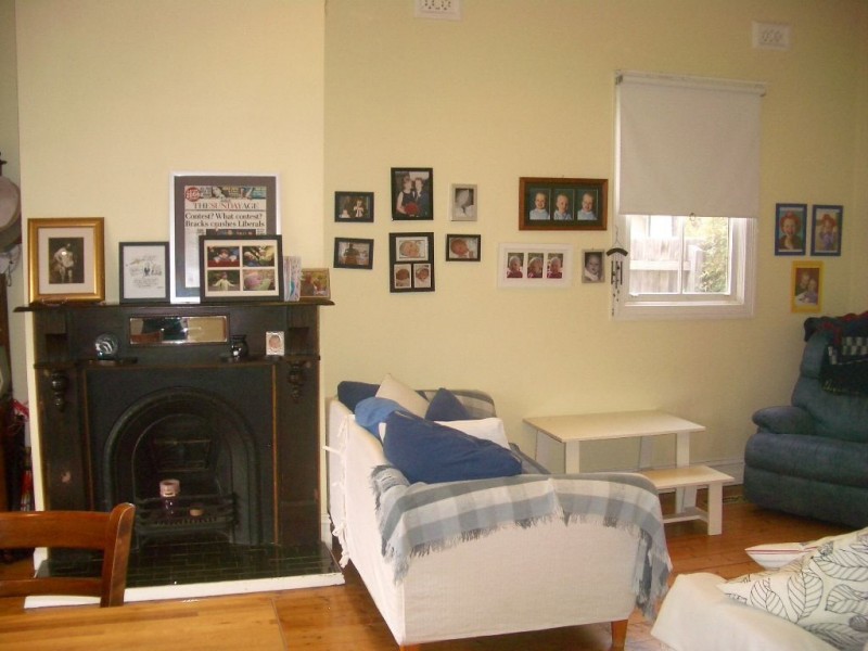 2 Crawley Street, Reservoir VIC 3073