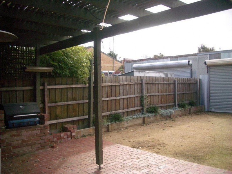 32 Elm Street, Northcote VIC 3070