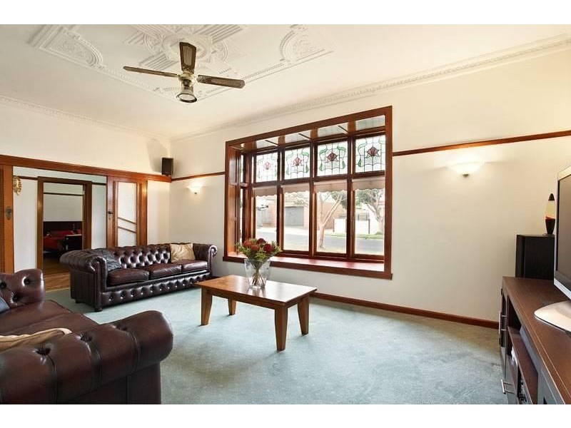 37 Tennyson Avenue, Preston VIC 3072