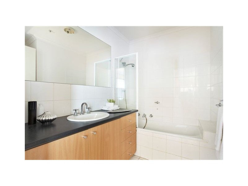 4/197 Inkerman Street, St Kilda VIC 3182