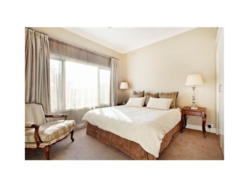 172 Dundas Street, Thornbury VIC 3071