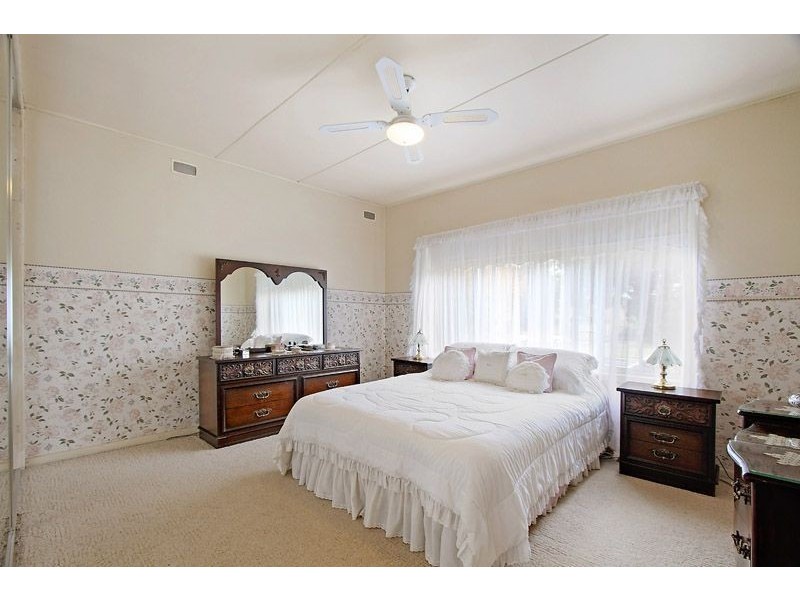 9 Jenkin Street, Reservoir VIC 3073