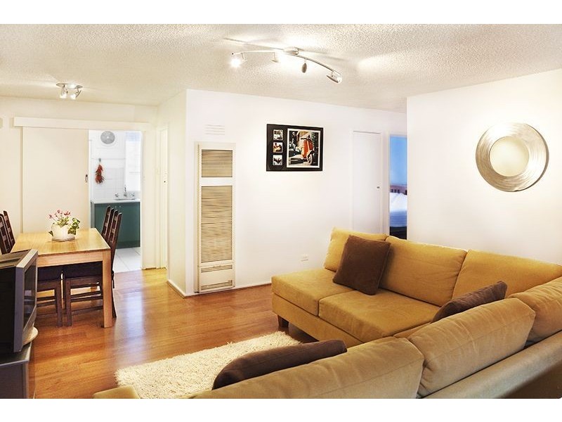 4/25 Martin Street, Thornbury VIC 3071