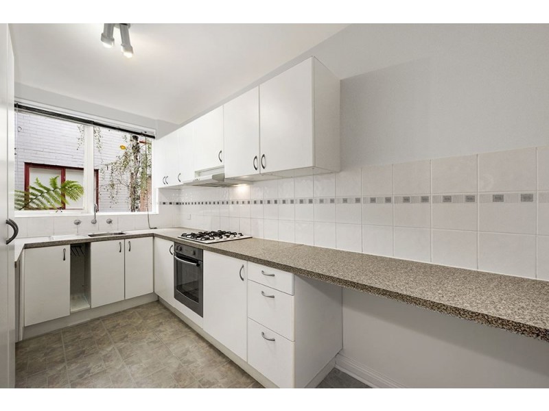 1/205 Station Street, Fairfield VIC 3078