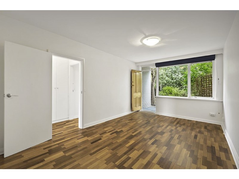 1/205 Station Street, Fairfield VIC 3078