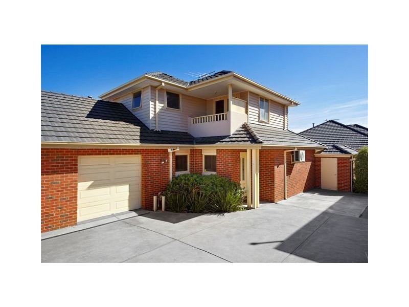 2/59 Martin Street, Thornbury VIC 3071