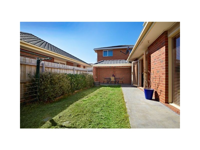 2/59 Martin Street, Thornbury VIC 3071