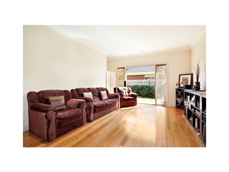 2/59 Martin Street, Thornbury VIC 3071