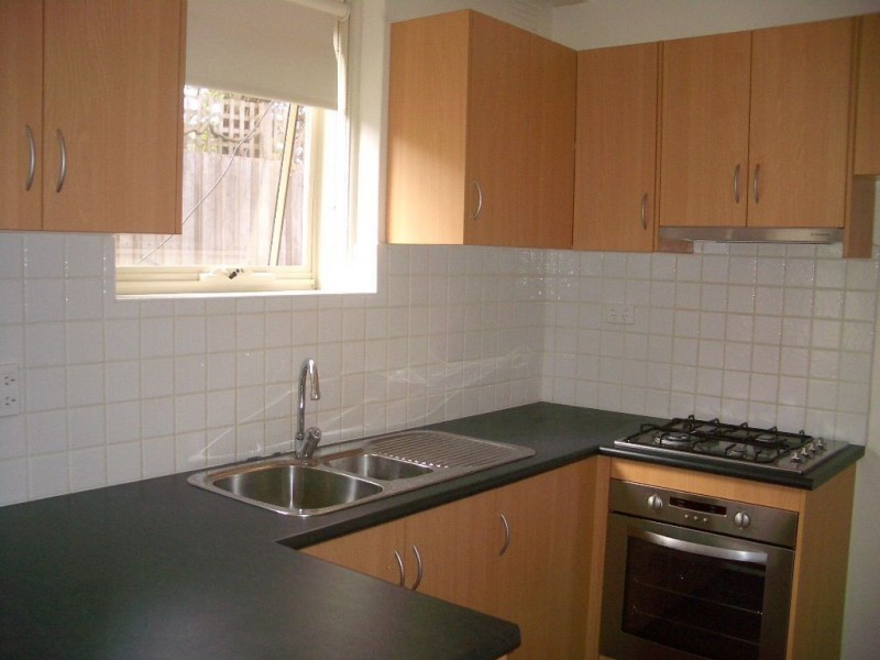 1/143 Smith Street, Thornbury VIC 3071