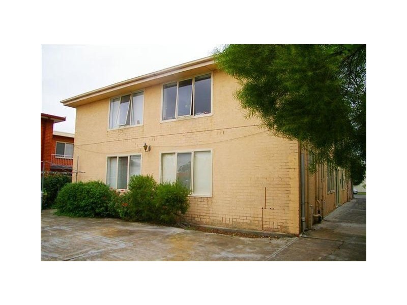 1/143 Smith Street, Thornbury VIC 3071