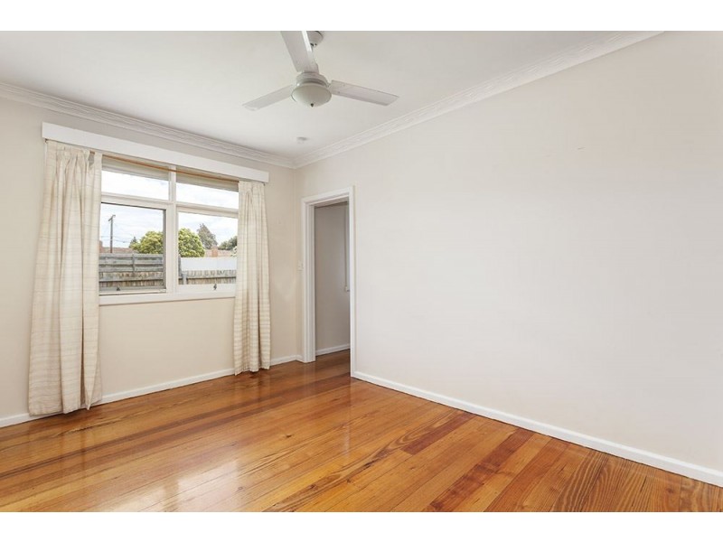 3a Nola-Anne Avenue, Reservoir VIC 3073