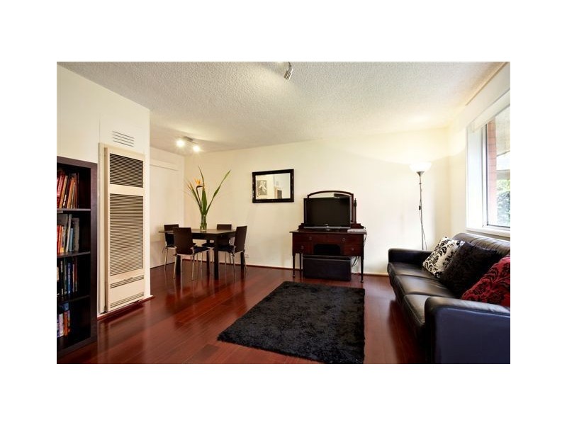 3/25 Martin Street, Thornbury VIC 3071