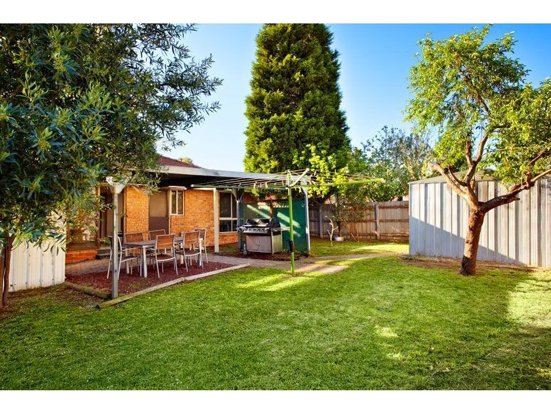 250 Betula Avenue, Mill Park VIC 3082