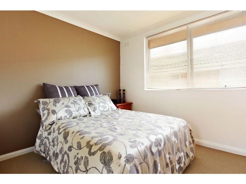 10/17 Kemp Street, Thornbury VIC 3071