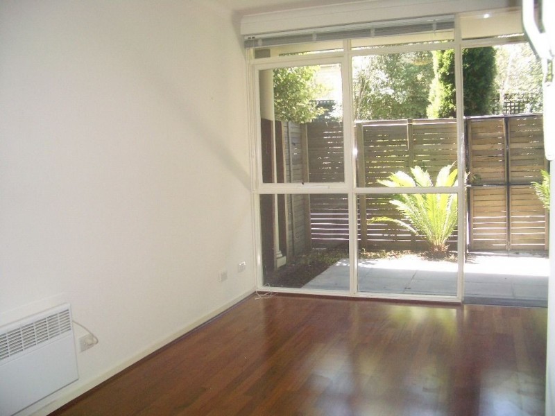 4/54 Pender Street, Thornbury VIC 3071