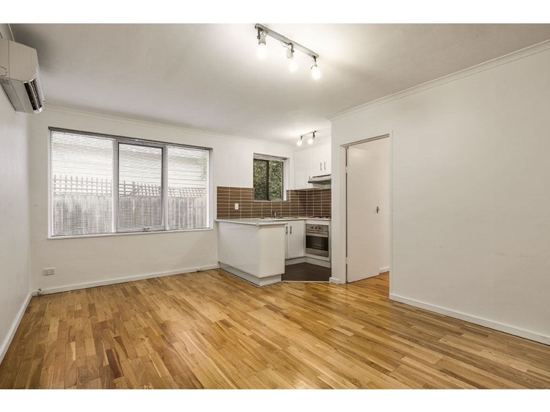 2/123 Shaftesbury Parade, Thornbury VIC 3071