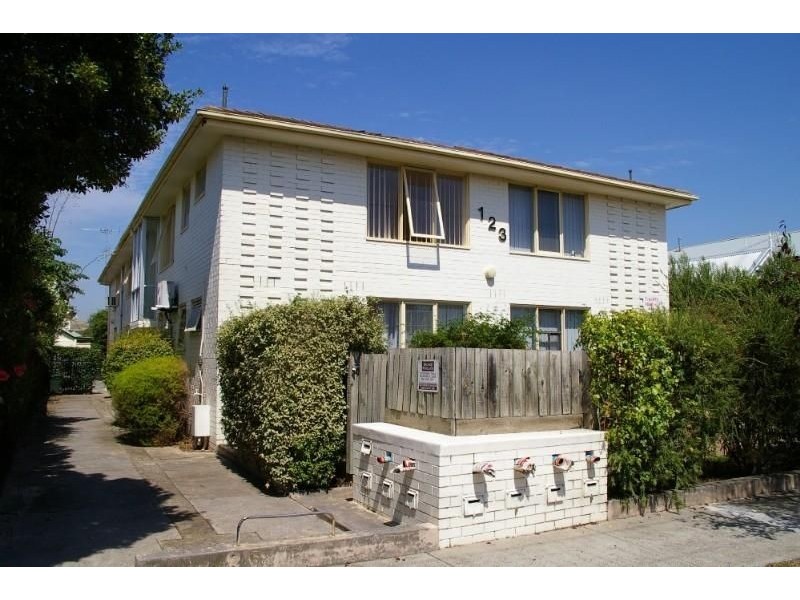 2/123 Shaftesbury Parade, Thornbury VIC 3071