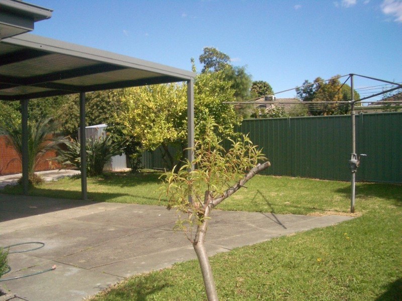 330A Rossmoyne Street, Thornbury VIC 3071