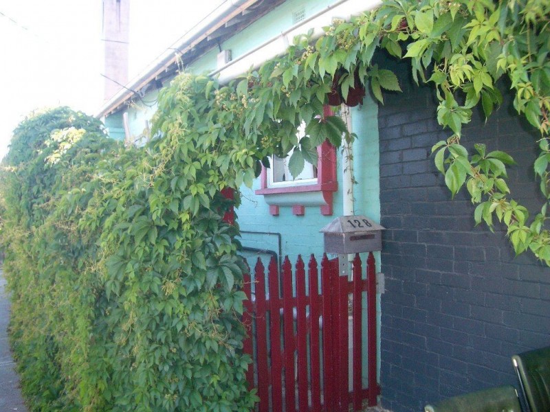 Rear/128 Mansfield Street, Thornbury VIC 3071