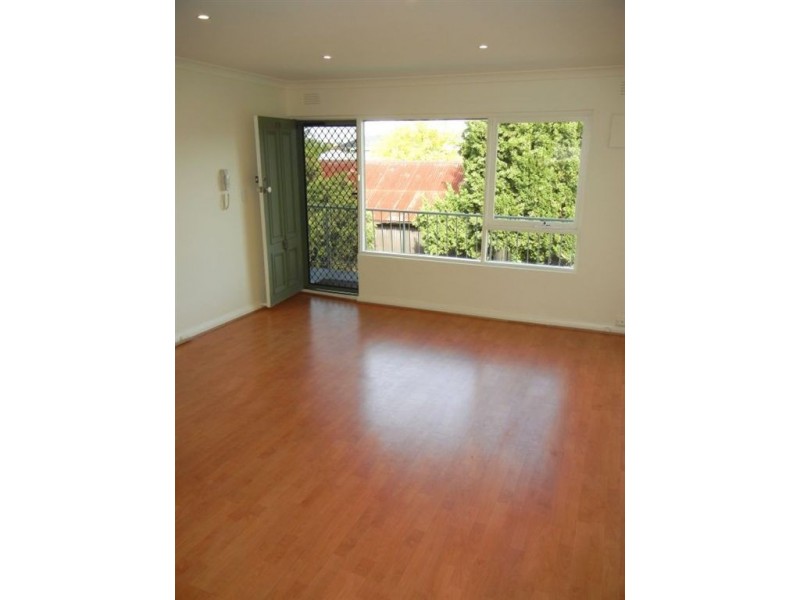 10/17 Kemp Street, Thornbury VIC 3071