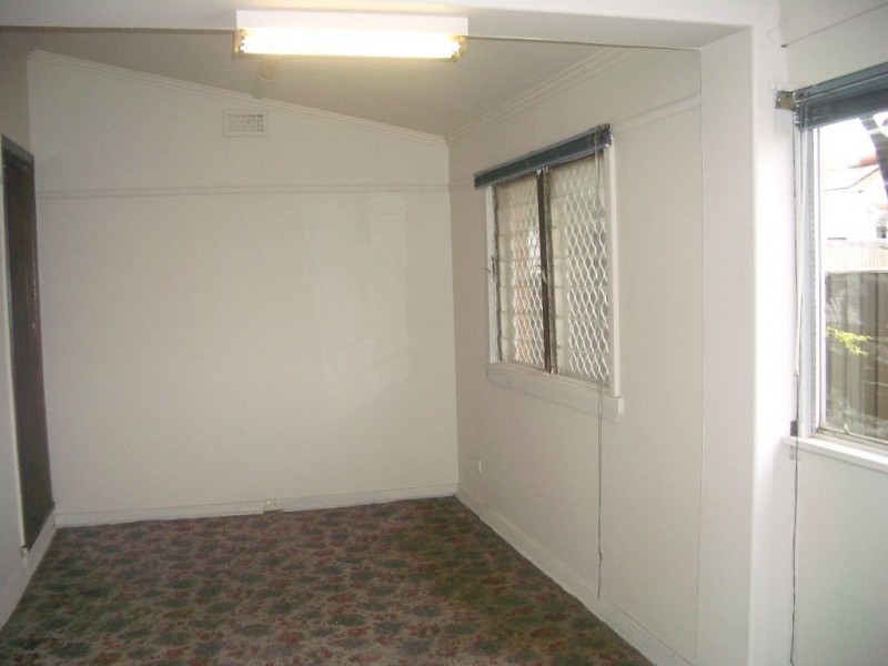 21 Regent Street, Preston VIC 3072