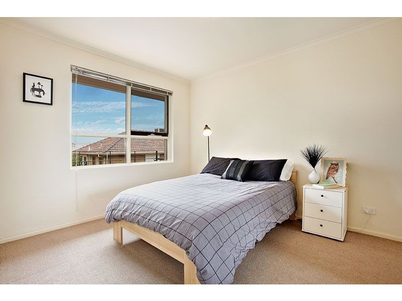 10/95 Raleigh Street, Thornbury VIC 3071