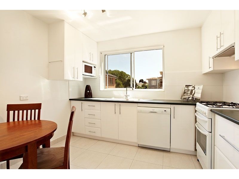 3/8 Kemp Street, Thornbury VIC 3071