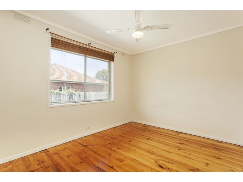 2/321 Rossmoyne Street, Thornbury VIC 3071