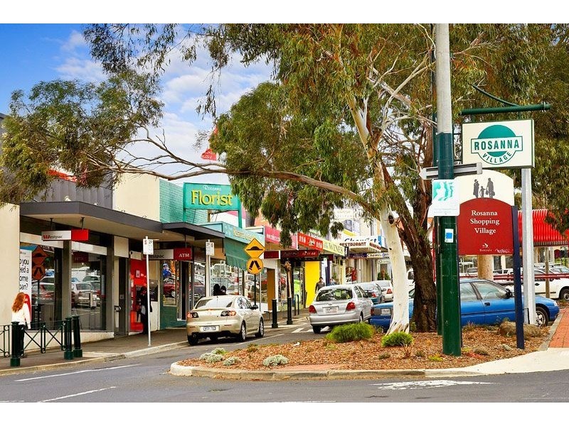 24 Douglas Street, Rosanna VIC 3084