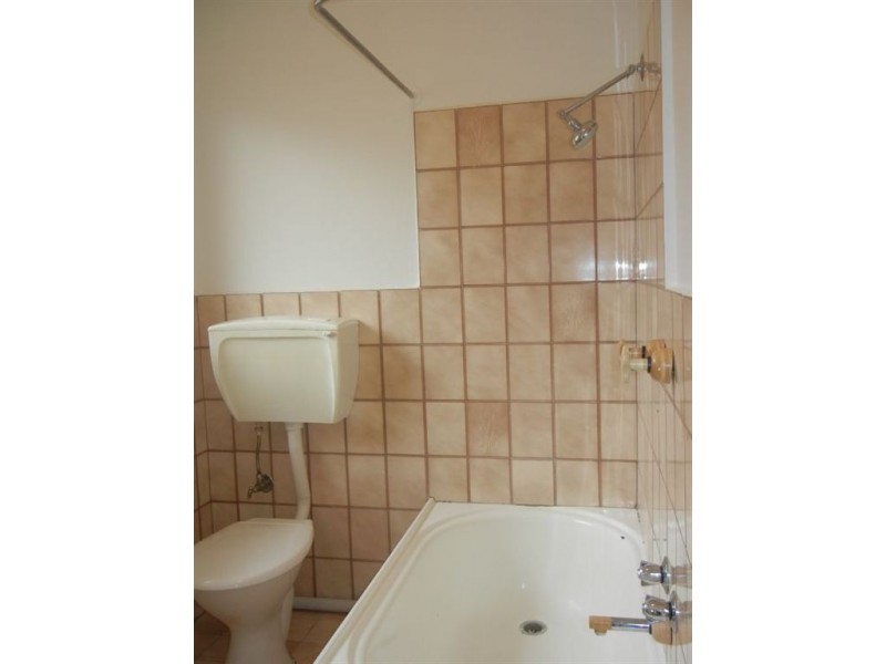 8/20 Kemp Street, Thornbury VIC 3071