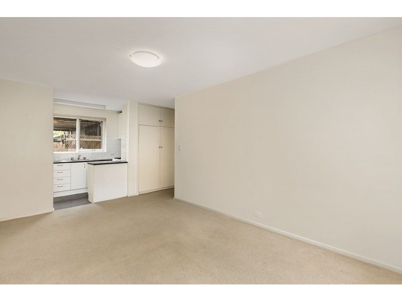 9/8 Kemp Street, Thornbury VIC 3071