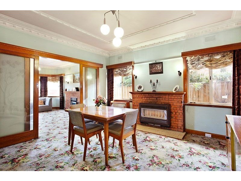 2 Roach Avenue, Essendon VIC 3040
