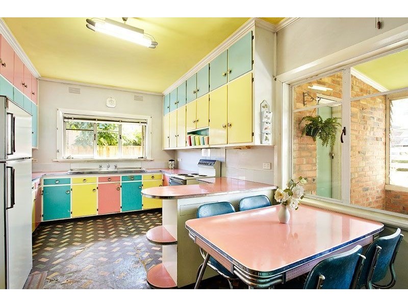 2 Roach Avenue, Essendon VIC 3040