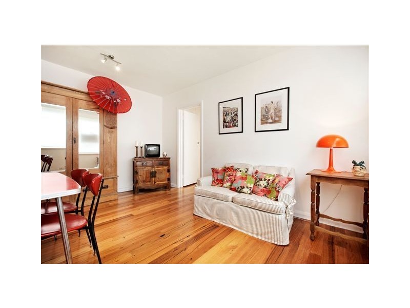 8/72 Dundas Street, Thornbury VIC 3071